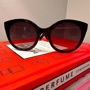 NWOT Lucky Brand 🍀 Sunglasses